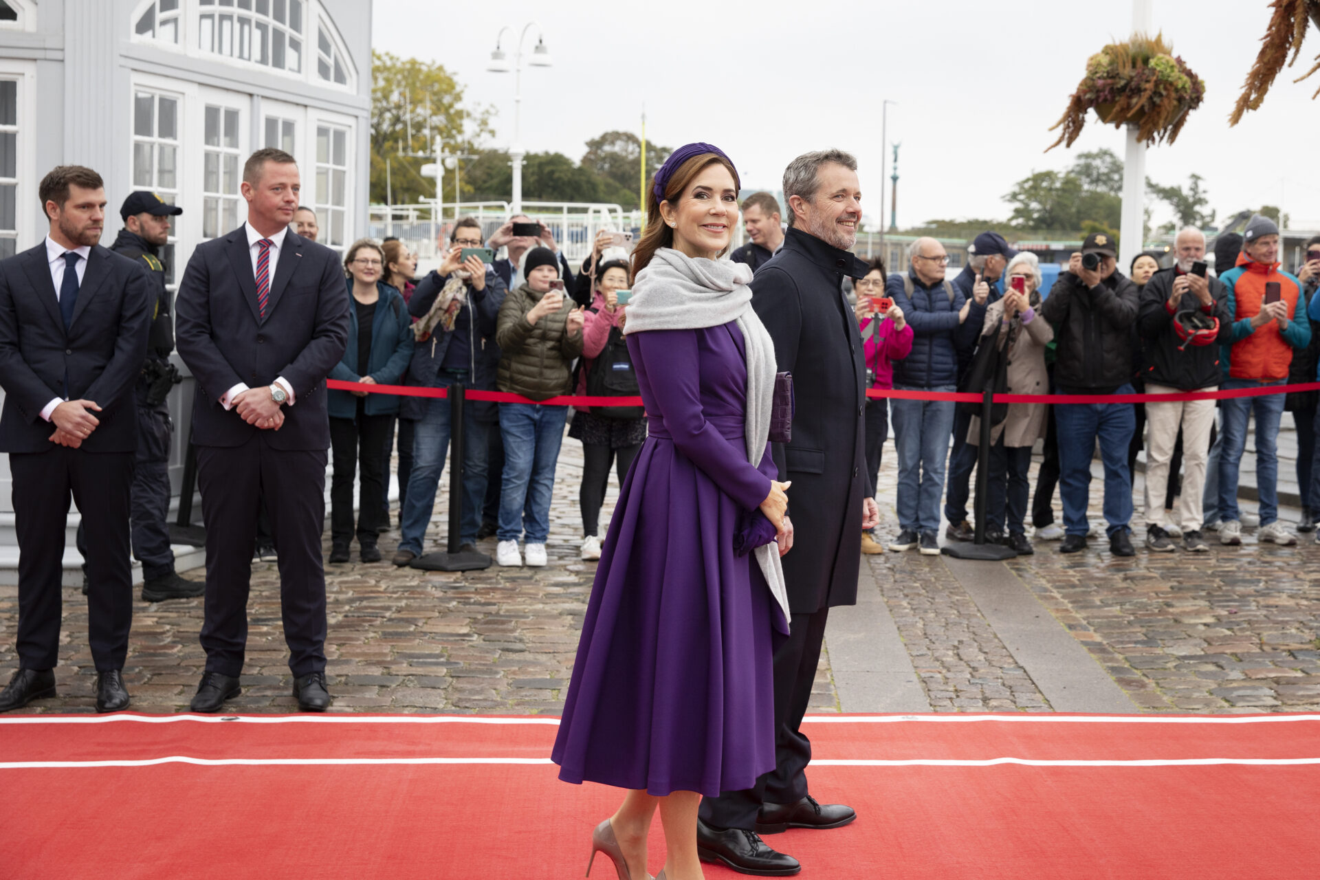 I oktober 2024 modtog kongeparret den islandske præsident med pomp og pragt.